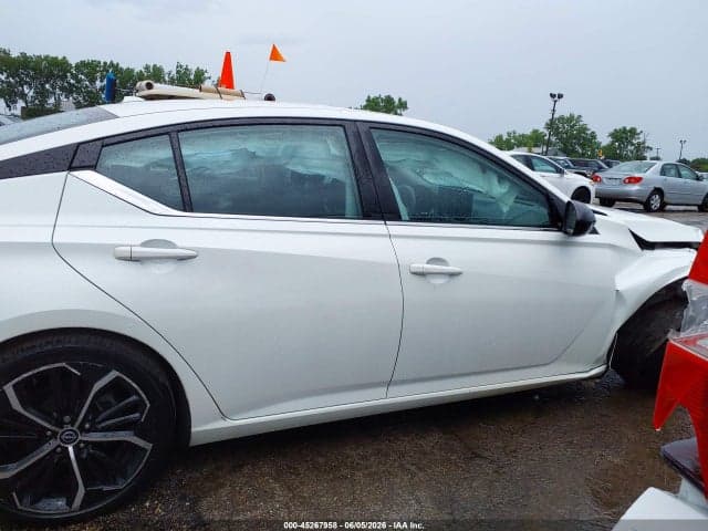 2024 NISSAN ALTIMA SR FWD 14
