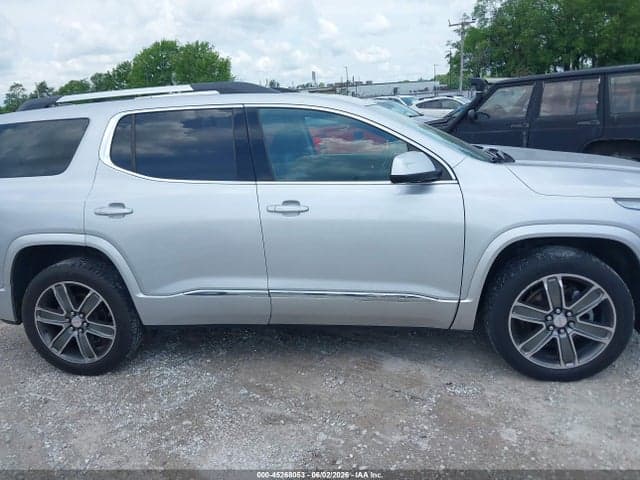 2017 GMC ACADIA DENALI 13