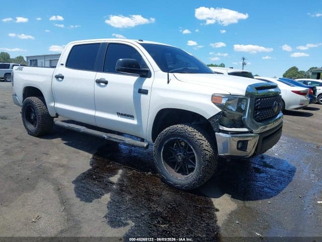2018 TOYOTA TUNDRA SR5 5.7L V8 - 1