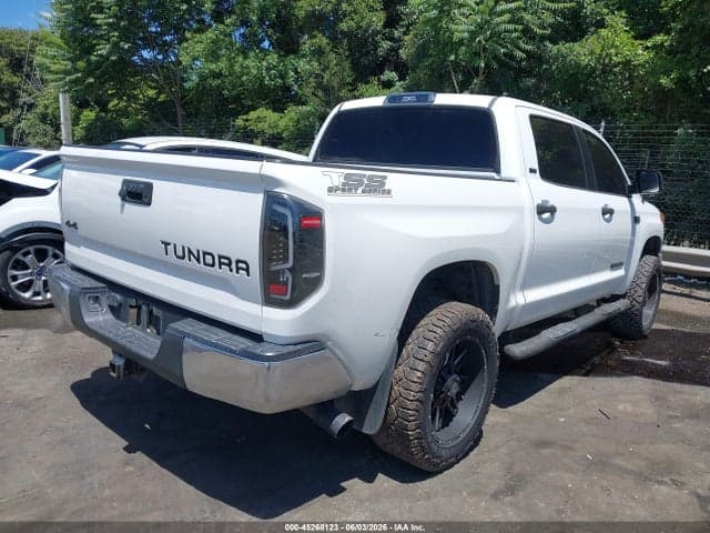 2018 TOYOTA TUNDRA SR5 5.7L V8 4
