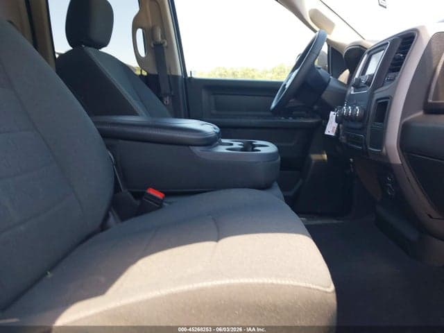 2024 RAM 1500 CLASSIC TRADESMAN 4X2 6'4 BOX 5