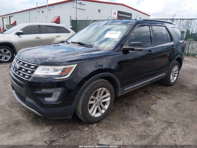 2017 FORD EXPLORER XLT 2