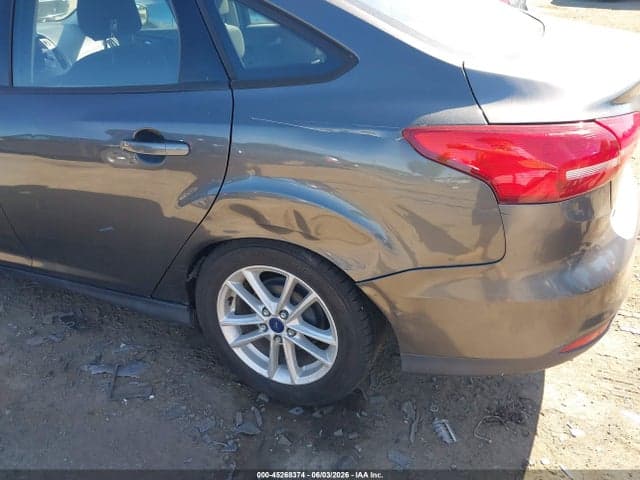 2018 FORD FOCUS SE 6