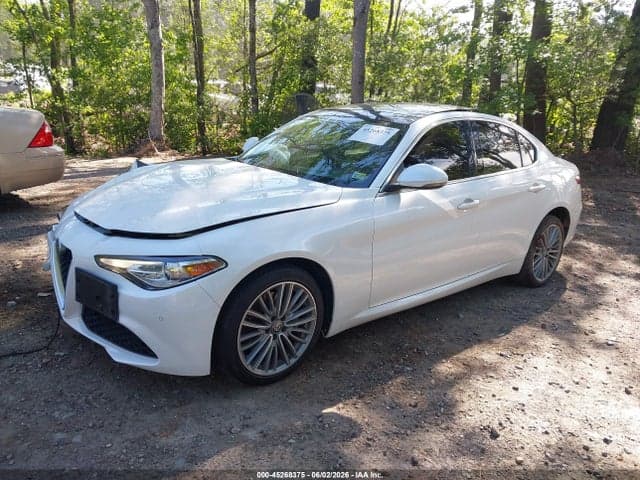 2017 ALFA ROMEO GIULIA TI AWD 2