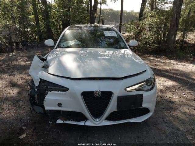 2017 ALFA ROMEO GIULIA TI AWD 6