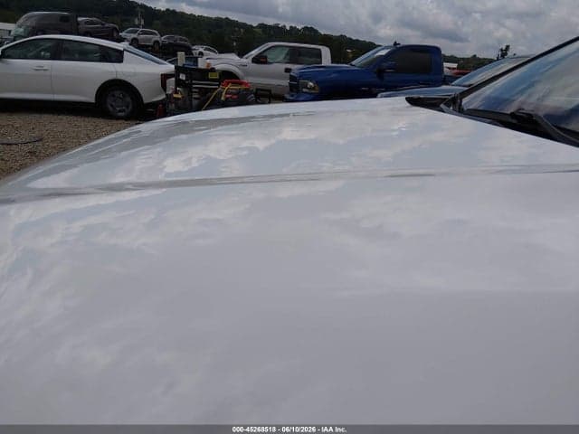 2023 TOYOTA RAV4 XLE 6