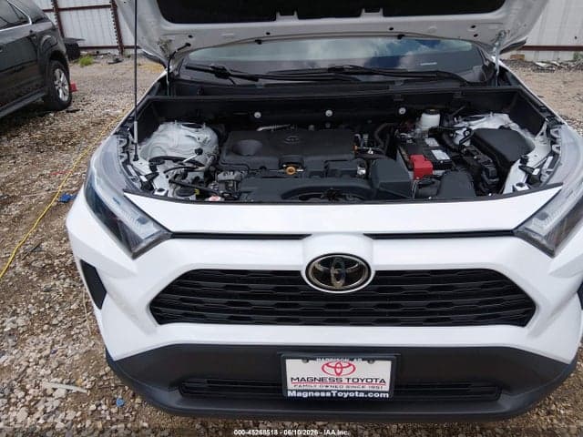 2023 TOYOTA RAV4 XLE 10
