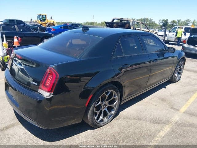 2017 CHRYSLER 300 LIMITED 4
