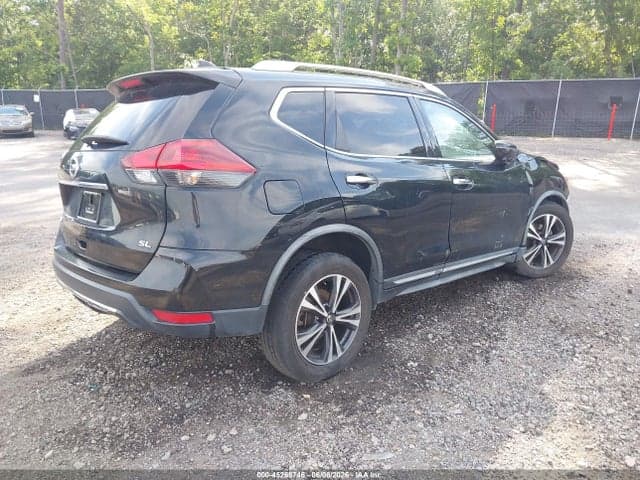 2018 NISSAN ROGUE SL 4