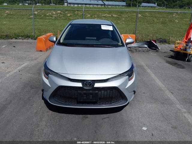 2022 TOYOTA COROLLA LE 12