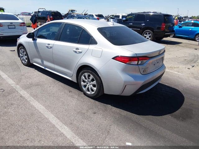 2022 TOYOTA COROLLA LE 3