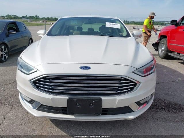 2017 FORD FUSION SE 12