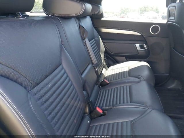 2021 LAND ROVER DISCOVERY 8