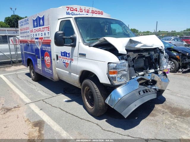 2022 FORD E-350 CUTAWAY 1
