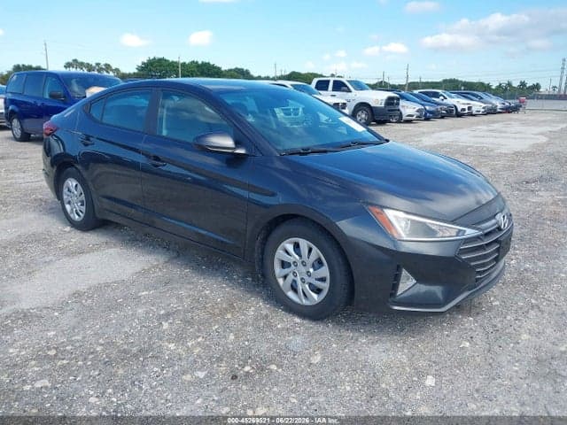 2020 HYUNDAI ELANTRA SE 1