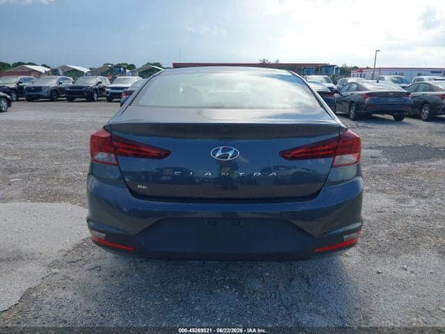 2020 HYUNDAI ELANTRA SE 16
