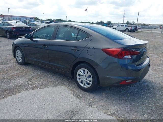 2020 HYUNDAI ELANTRA SE 3