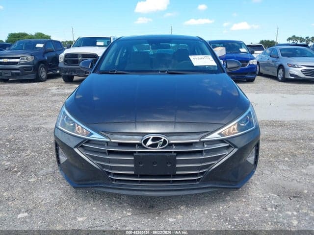 2020 HYUNDAI ELANTRA SE 6
