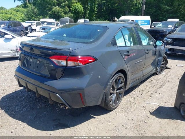 2023 TOYOTA COROLLA SE 4