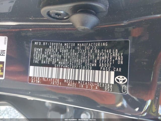 2023 TOYOTA COROLLA SE 9