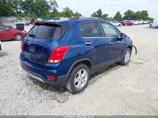 2019 CHEVROLET TRAX LT 4