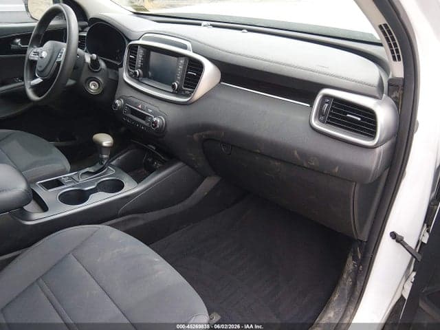 2019 KIA SORENTO 3.3L LX 5