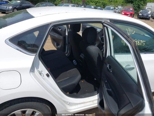 2018 NISSAN SENTRA S 8