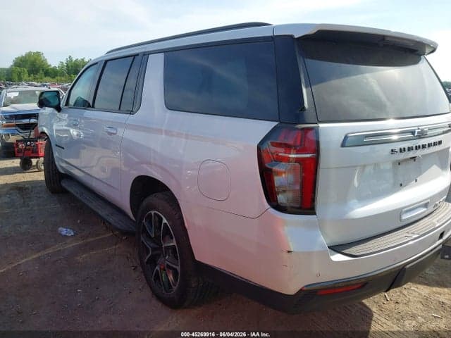 2022 CHEVROLET SUBURBAN 4WD RST 3