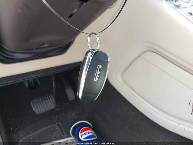 2019 LINCOLN CONTINENTAL SELECT 11