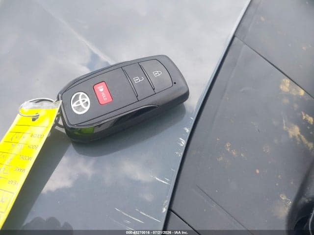 2024 TOYOTA PRIUS XLE 11