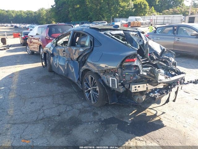 2024 TOYOTA PRIUS XLE 3