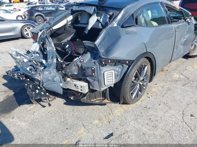2024 TOYOTA PRIUS XLE 6