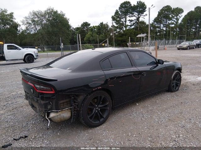2018 DODGE CHARGER SXT RWD 4