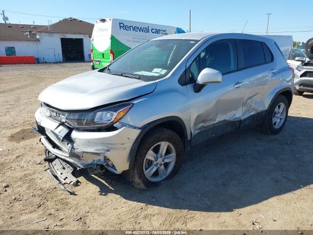 2022 CHEVROLET TRAX AWD LS 2
