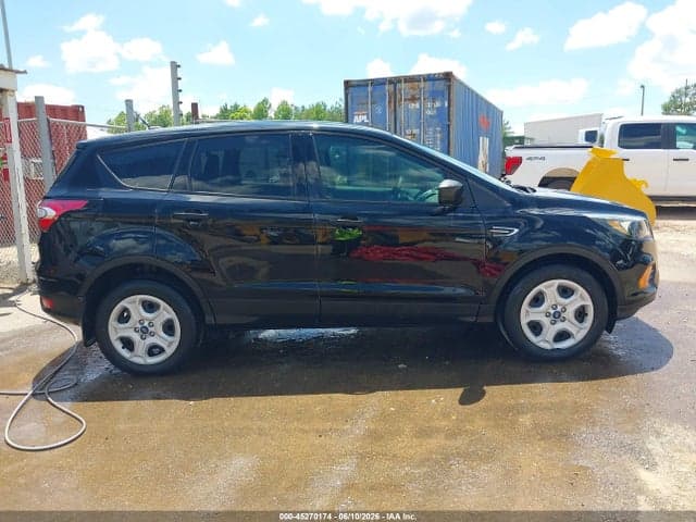 2018 FORD ESCAPE S 18