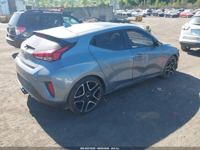 2020 HYUNDAI VELOSTER 2.0 PREMIUM 4