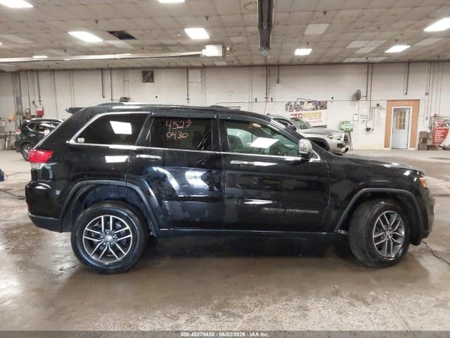 2017 JEEP GRAND CHEROKEE LIMITED 4X4 13