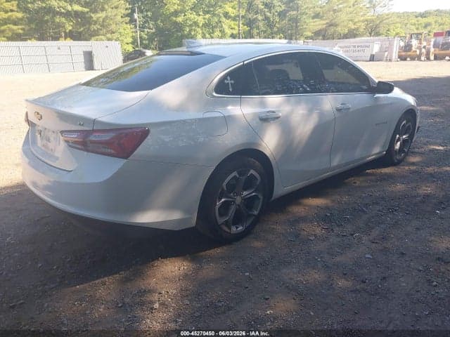 2021 CHEVROLET MALIBU FWD LT 4