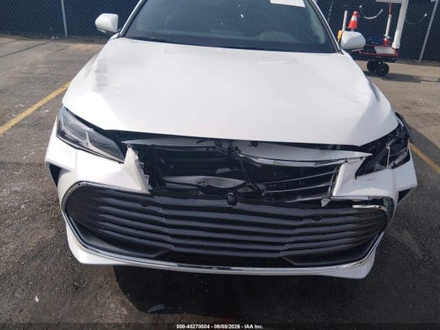 2021 TOYOTA AVALON LIMITED 6