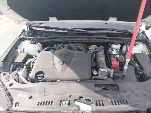 2021 TOYOTA AVALON LIMITED 10