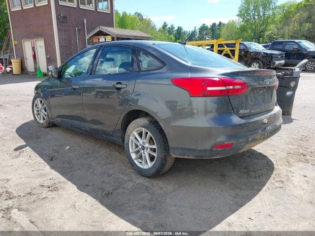 2017 FORD FOCUS SE 3