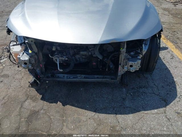 2019 TOYOTA CAMRY SE 6