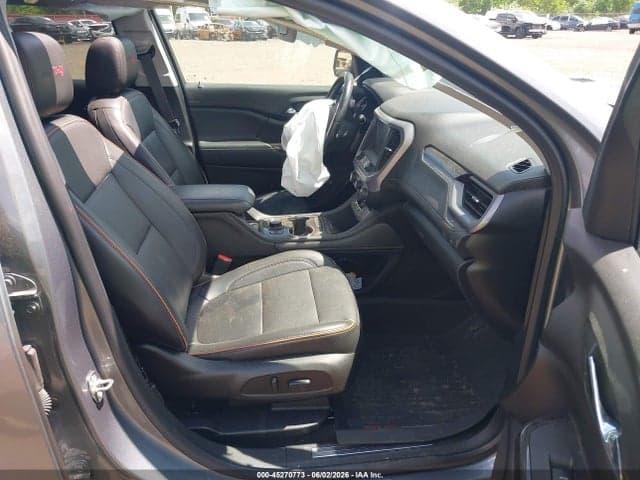2021 GMC ACADIA AWD AT4 5