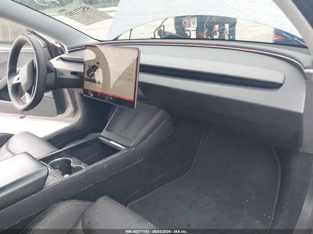 2024 TESLA MODEL 3 PERFORMANCE ALL-WHEEL DRIVE 5