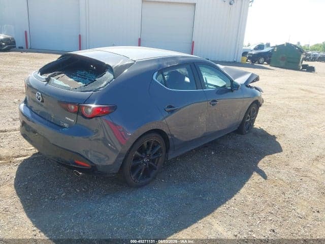2025 MAZDA MAZDA3 2.5 S CARBON EDITION 4