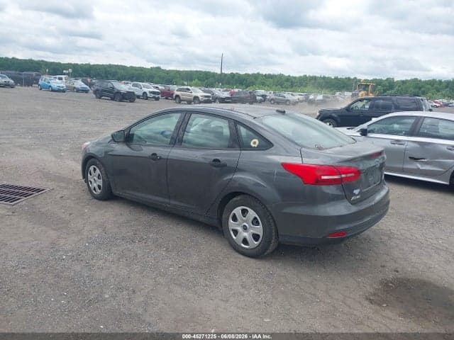 2017 FORD FOCUS S 4