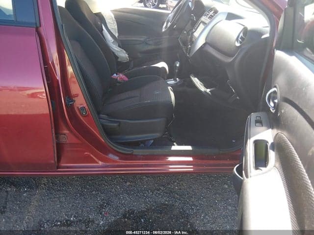 2019 NISSAN VERSA 1.6 SV 5