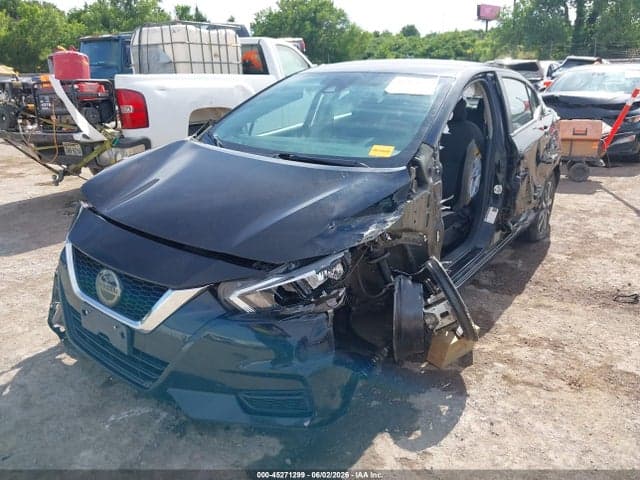 2021 NISSAN VERSA SV XTRONIC CVT 2
