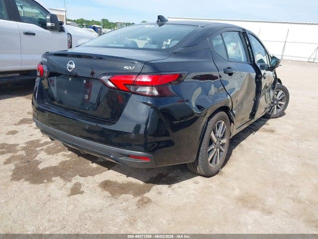 2021 NISSAN VERSA SV XTRONIC CVT 4