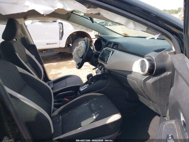 2021 NISSAN VERSA SV XTRONIC CVT 5